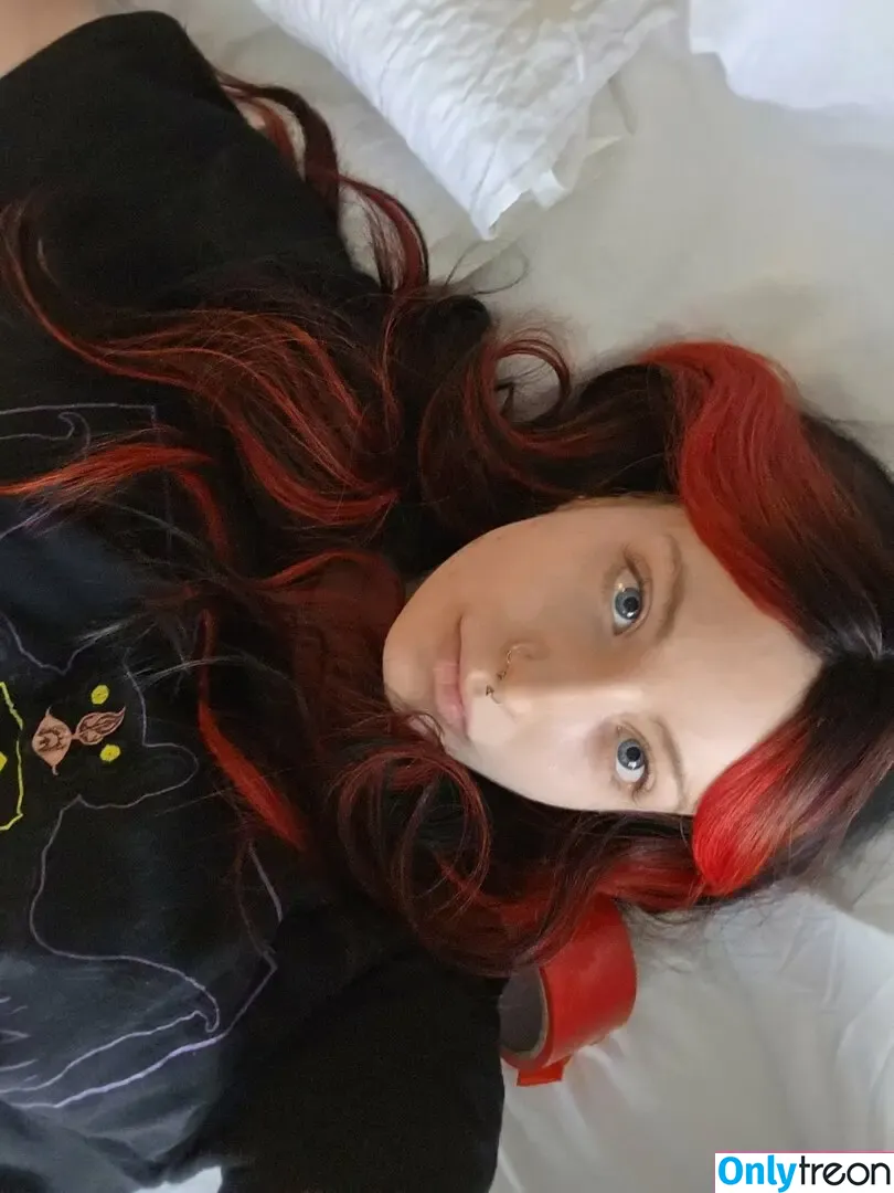 nsfwgoth nude photo #0231 (gothg0blin / nsfwgothicfurry)
