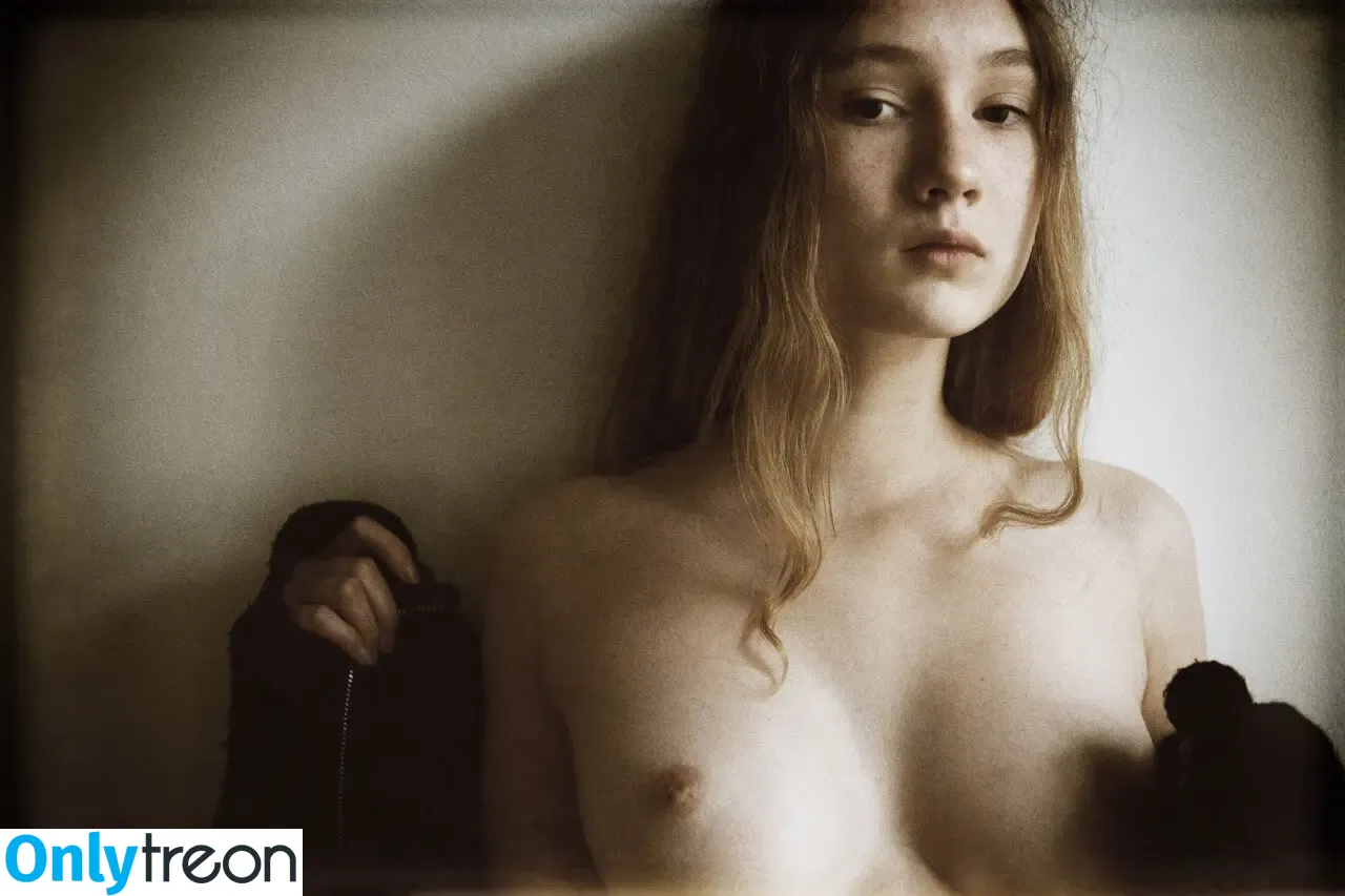 Nujolie nude photo #0251 (katha_rina / ninahierba)
