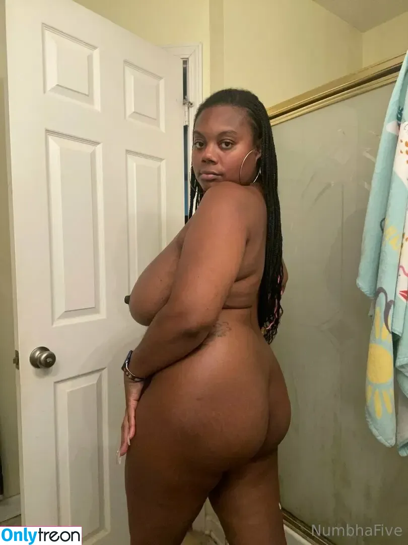 Numbhafive nude photo #0023 (Crystalmonique / Moniquebrownie / numbha.five)