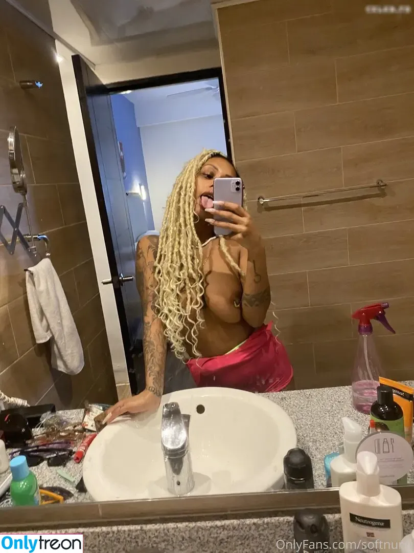 Nura Habib Omer nude photo #0022 (nura)