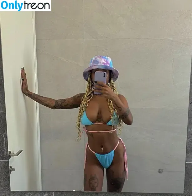 Nura Habib Omer nude photo #0068 (nura)