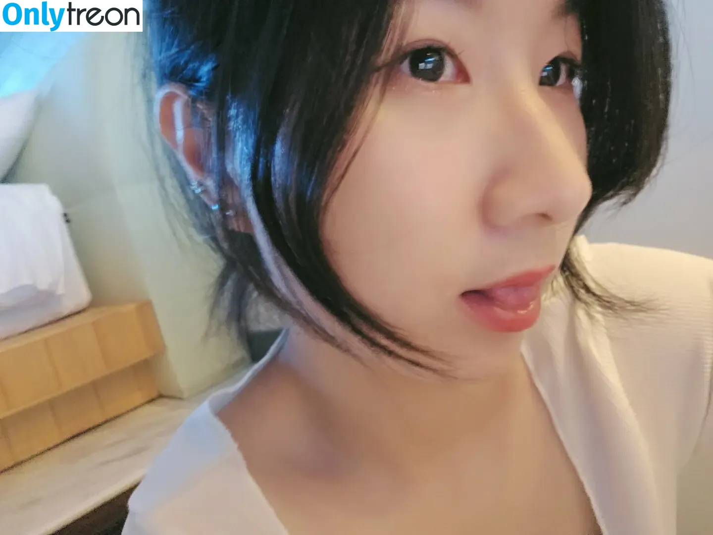 nya_ming nude photo #0126 (bsr_ming / he11o_o11 / he11opeaches / 냐밍 / 피치)