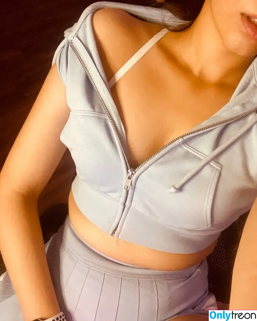 nylaahh nude photo #0006 (nylaahhh / nylah / sinderella.ny)