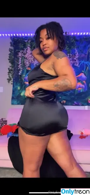 nysibabyy / nysibaby_ nude photo #0005