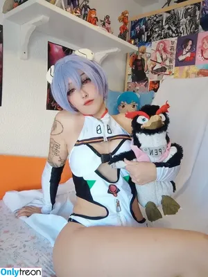 Nyukix / nyukix_ / omgcosplay nude photo #0533