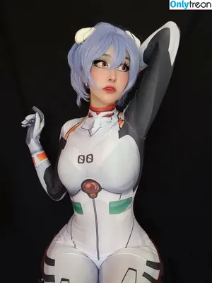 Nyukix / nyukix_ / omgcosplay nude photo #0570