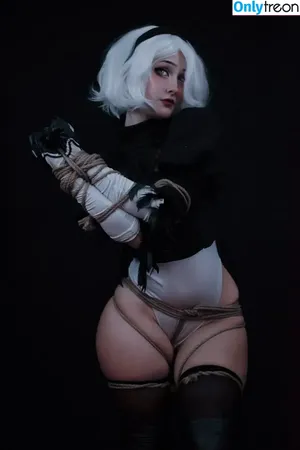 Nyukix / nyukix_ / omgcosplay nude photo #0796