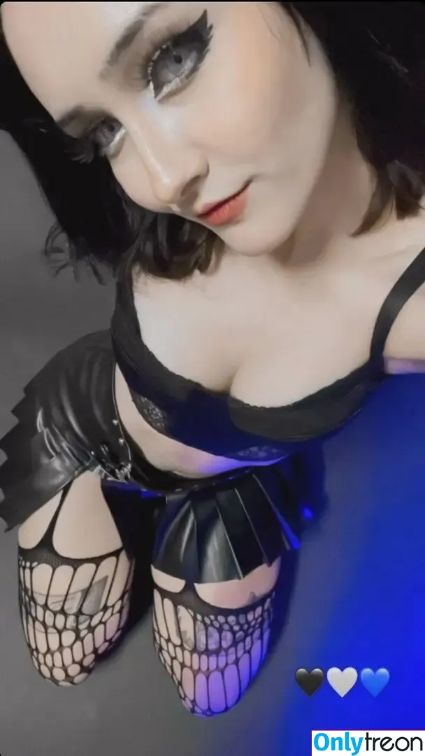 Nyukix nude photo #0813 (nyukix_ / omgcosplay)