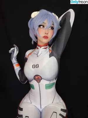 Nyukix / nyukix_ / omgcosplay nude photo #1142