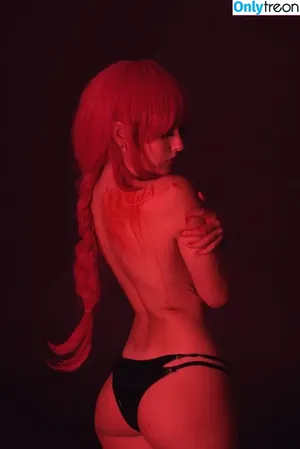 Nyukix / nyukix_ / omgcosplay nude photo #1185