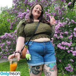 NyxieAssists / NaughtyNyxie / Nyxie Knight / nyxieknight nude photo #0001