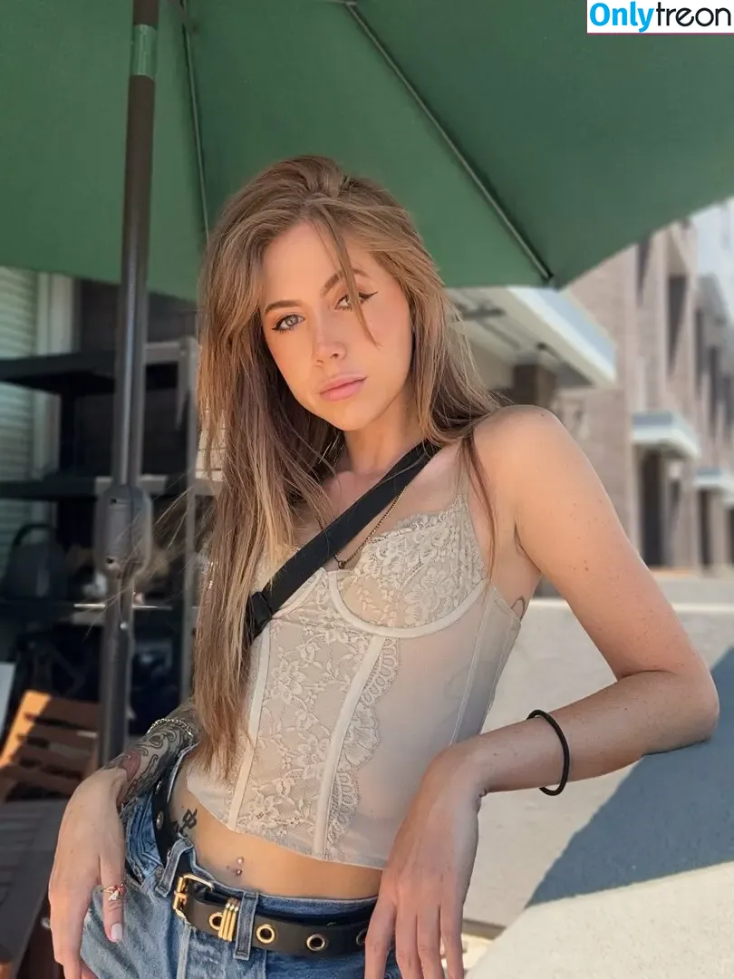 Nyybeats nude photo #0137 (Nyybeats)