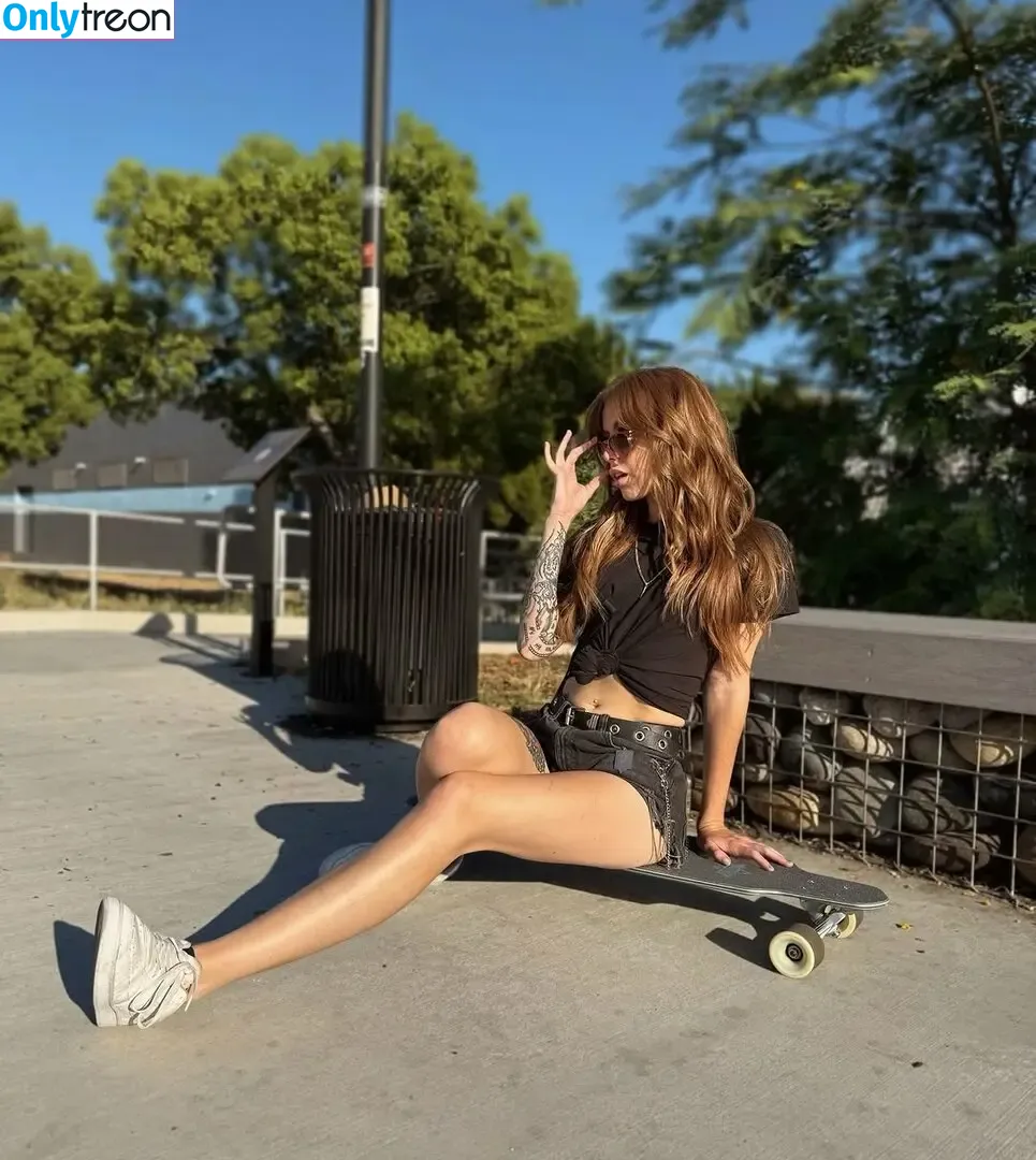 Nyybeats nude photo #0150 (Nyybeats)