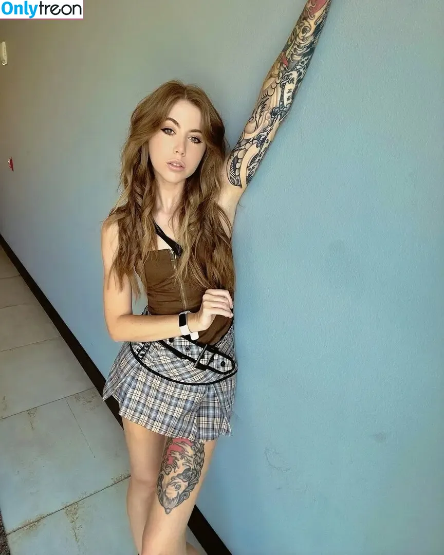 Nyybeats nude photo #0158 (Nyybeats)