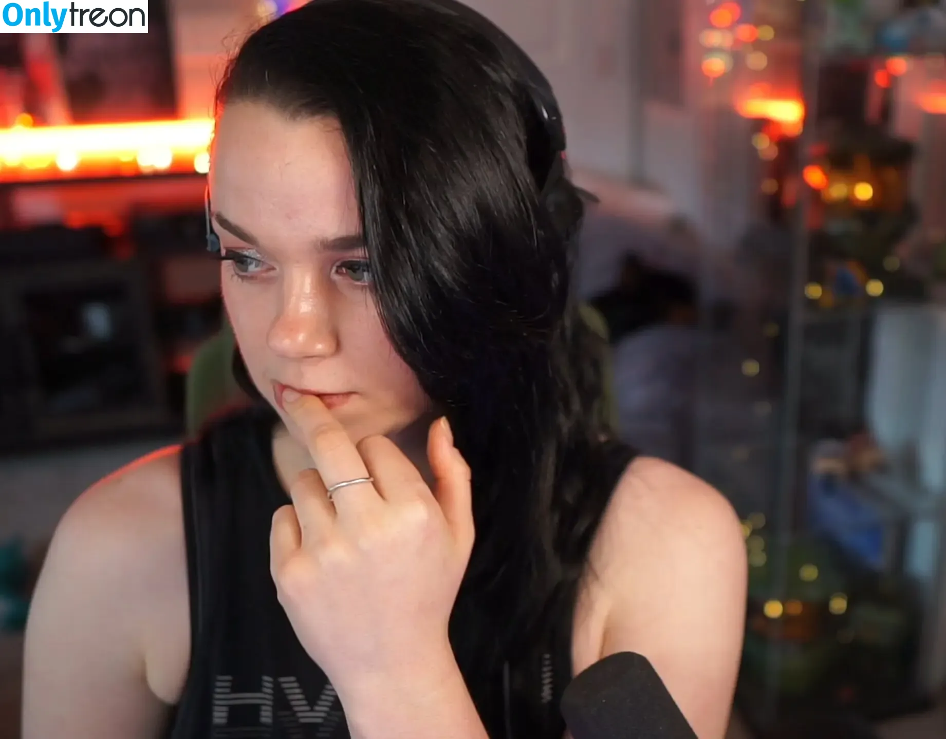 Oathxx nude photo #0013 (HTTPS:)