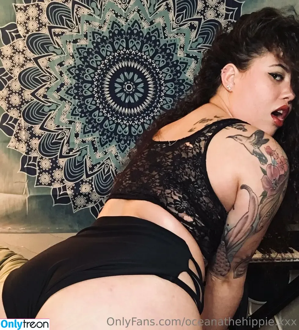 oceanathehippie.xxx nude photo #0009 (oceanathehippie)