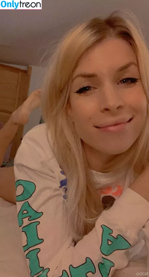 Ocicat nude photo #0311 (Jana Volkova / janamduggar)