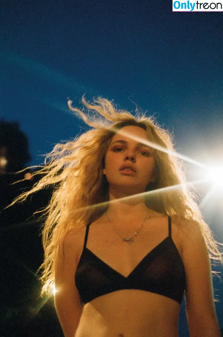 Odessa Young nude photo #0045 (ohthatsodessa)