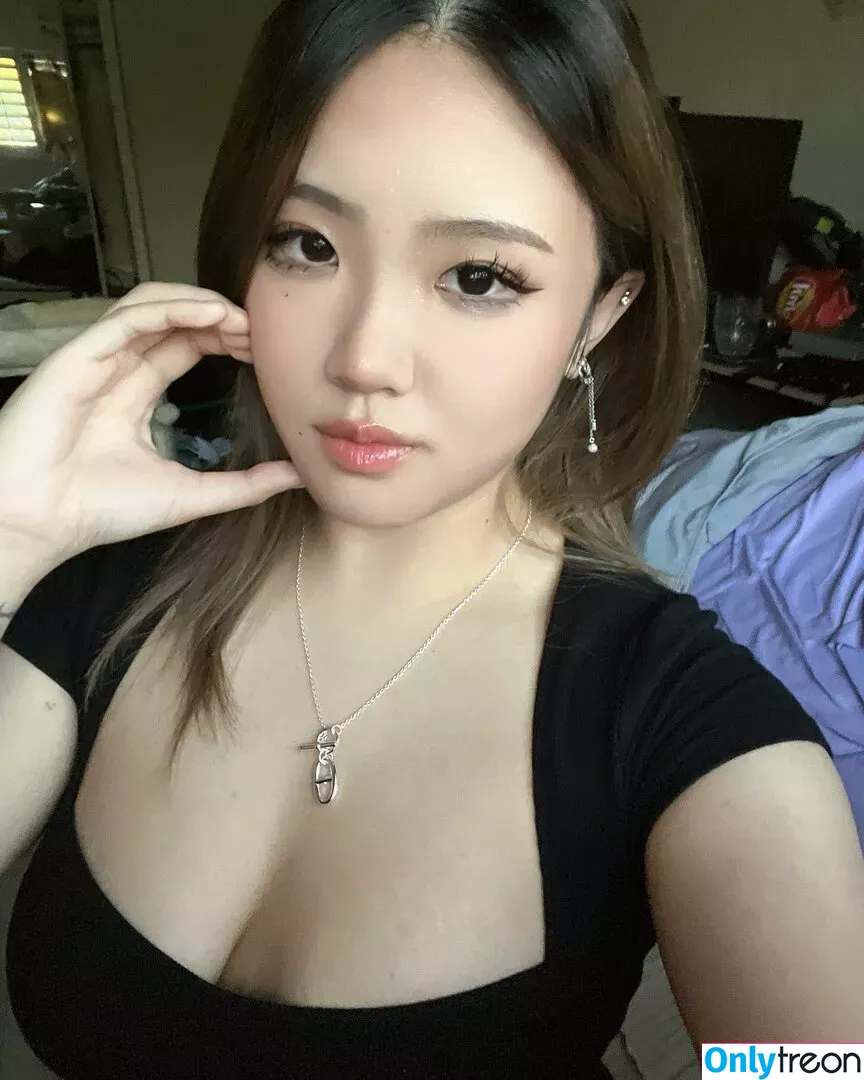officialairlia nude photo #0198 (officialkylie)