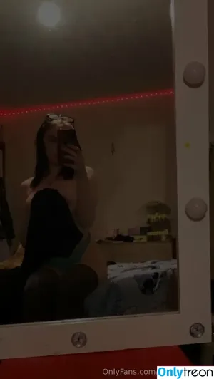 officialcx66x2 / officialcx66 nude photo #0002