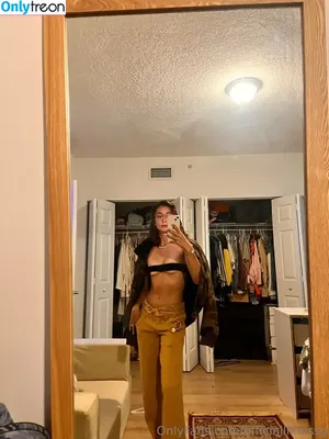  nude photo #0005