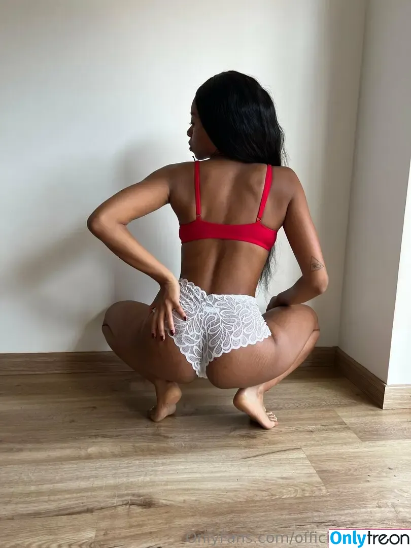 officiallinablack nude photo #0207 (lina___black)