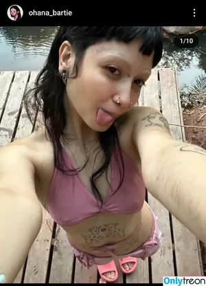 ohana_bartie / helloboobookitty nude photo #0006