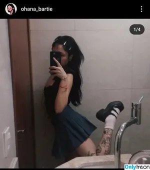 ohana_bartie / helloboobookitty nude photo #0007