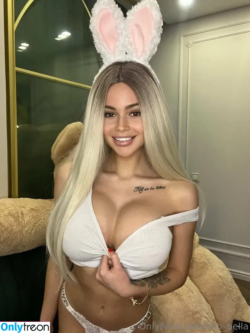 ohh_bella nude photo #0027 (Bella Cos / ohhbella__)