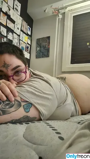 ohheyitssuni / xomgitsbunnie nude photo #0007