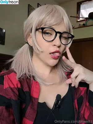 ohwelltea / ohwell.tori nude photo #0013