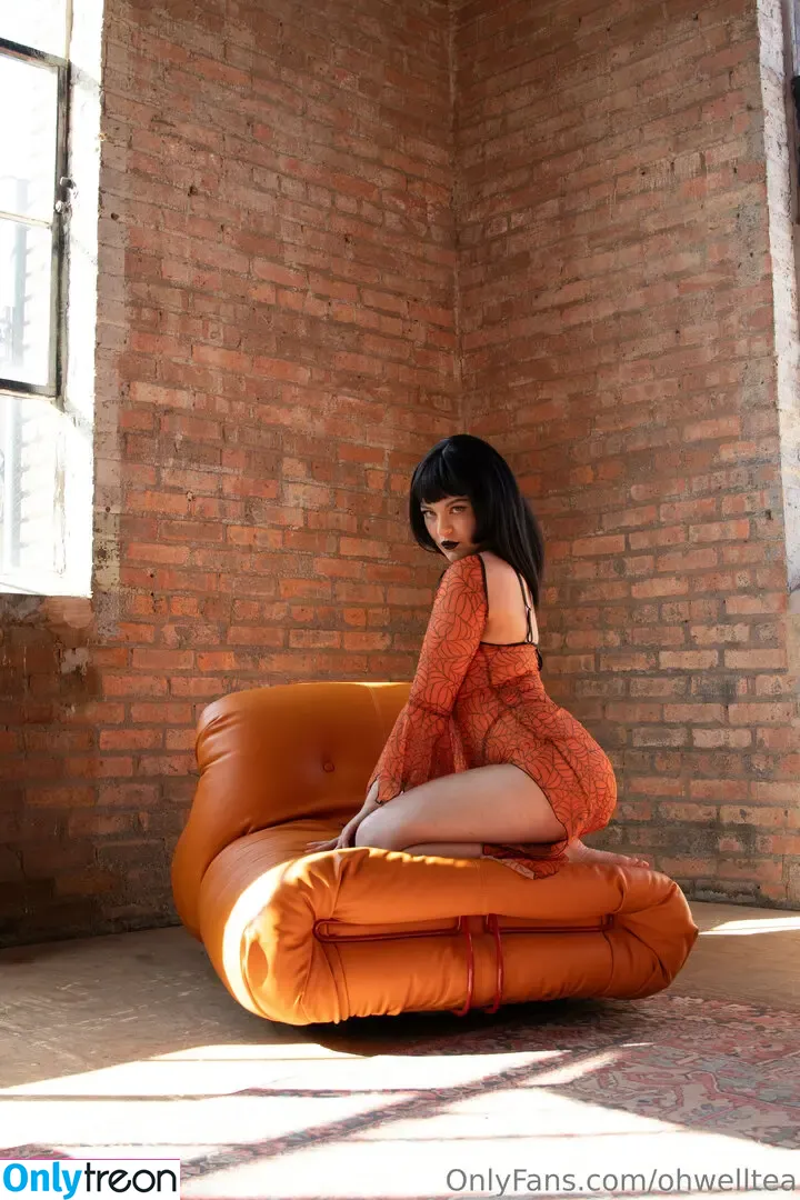 ohwelltea nude photo #0021 (ohwell.tori)