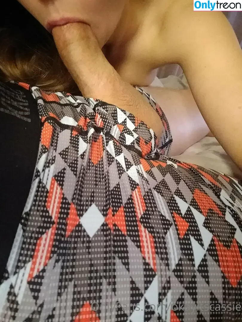 okayitscassie nude photo #0022 (okayitscassie)