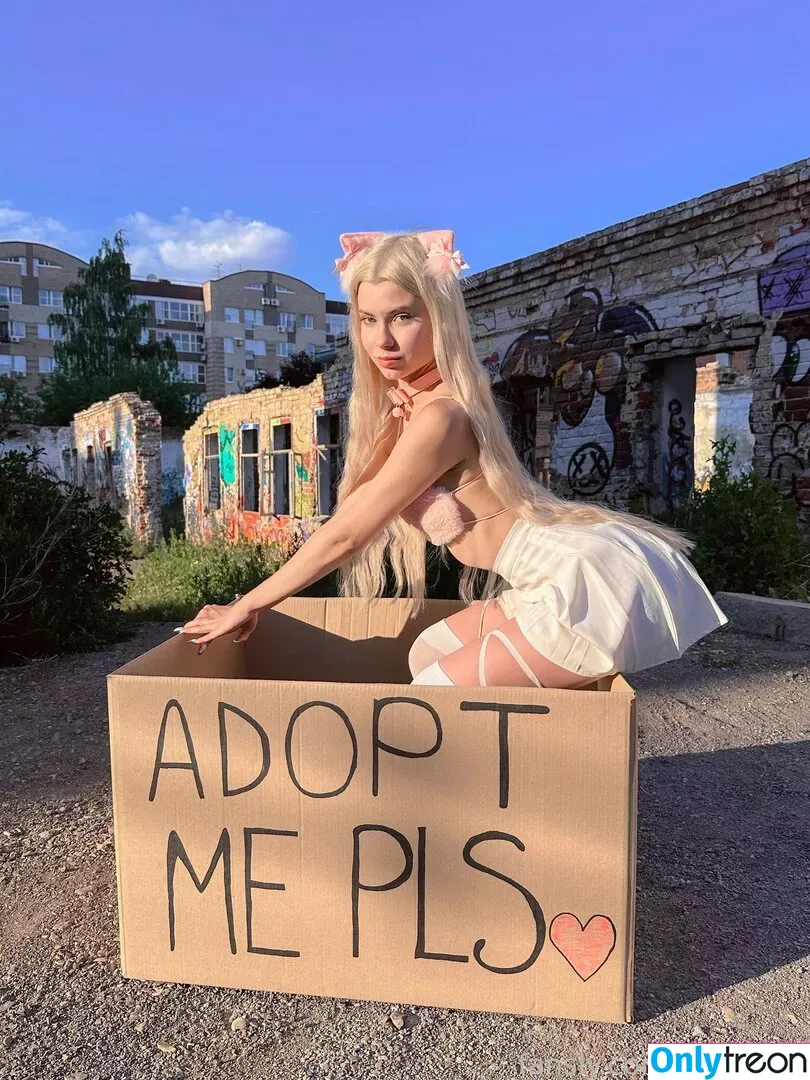 okidooky nude photo #0264 (okidooky)