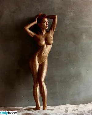 Oladushek11 / Natasha Roik nude photo #0667