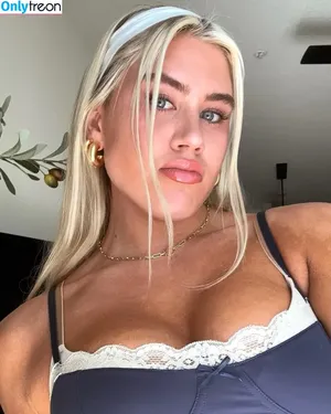Olena Sadovska / zena_wwe nude photo #0024