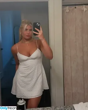 Olena Sadovska / zena_wwe nude photo #0048