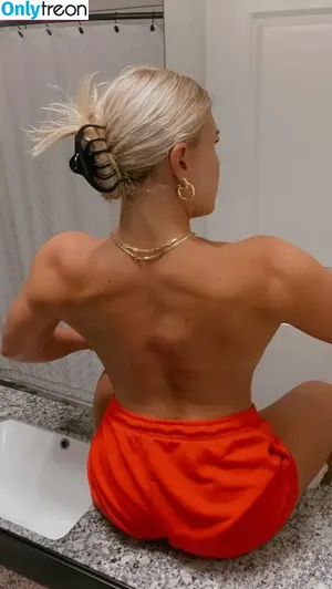 Olena Sadovska / zena_wwe nude photo #0111