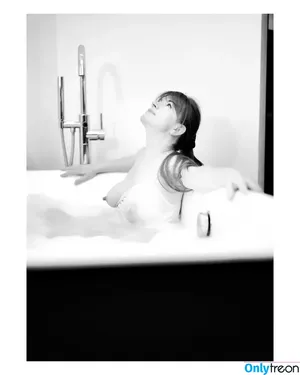 Olenka Che / Phdpics / Philippe D. nude photo #0022