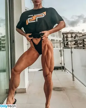  nude photo #0007