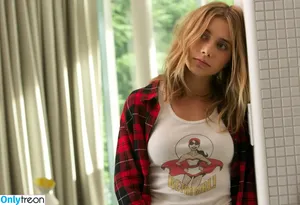 Olesya Rulin / olesia_dreams / olesyarulin nude photo #0097