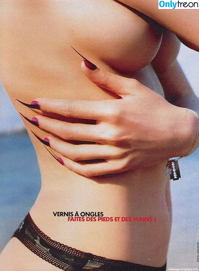 Olga Kurylenko nude photo #0113 (Olga Kurylenko)