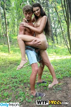  nude photo #0004