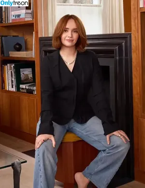 Olivia Cooke / livkatecooke nude photo #0710