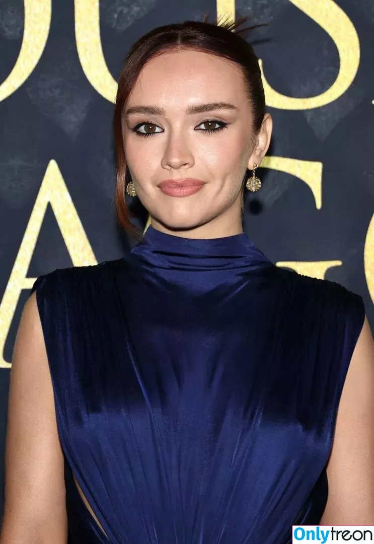 Olivia Cooke nude photo #0397 (livkatecooke)