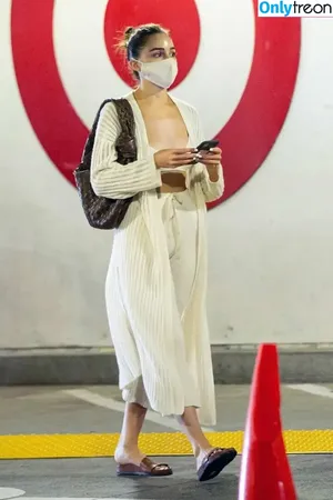 Olivia Culpo / oliviaculpo nude photo #1390