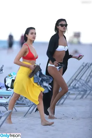 Olivia Culpo / oliviaculpo nude photo #1411