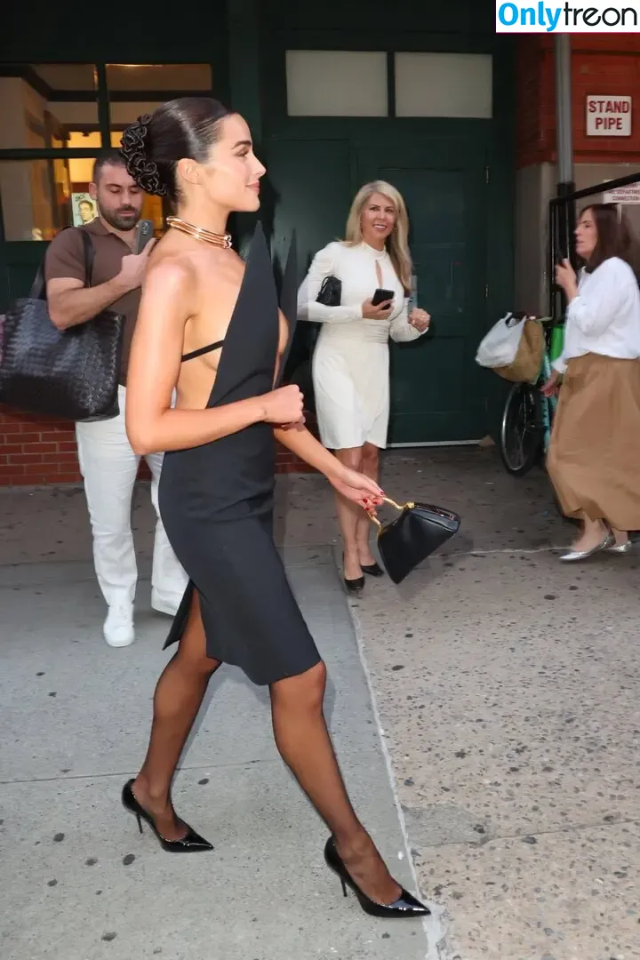 Olivia Culpo nude photo #1074 (oliviaculpo)