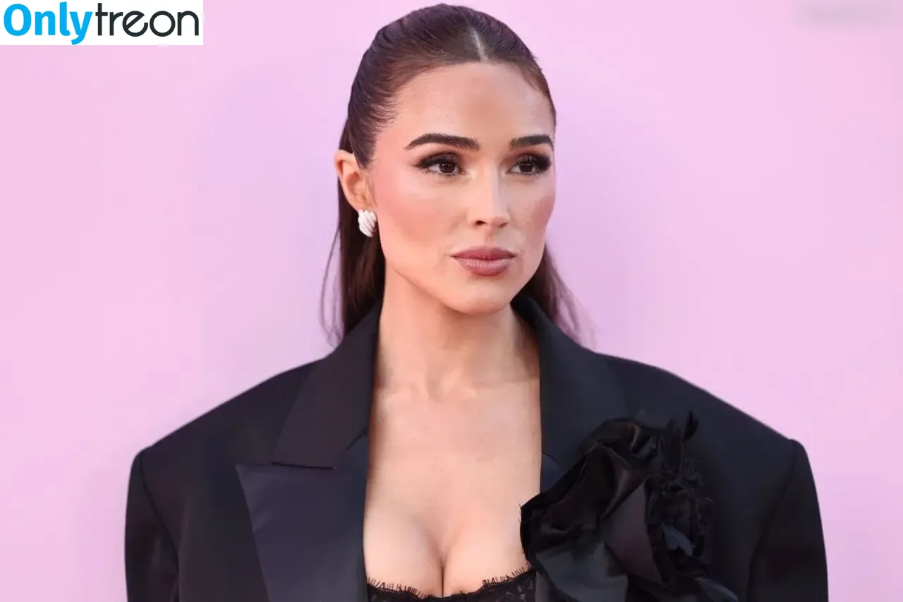 Olivia Culpo nude photo #1151 (oliviaculpo)
