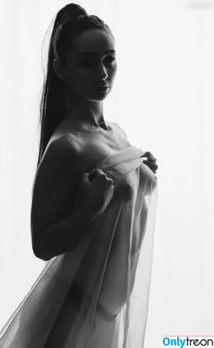 Olivia Michelle / ombs.98 / ombs.sbe nude photo #0024
